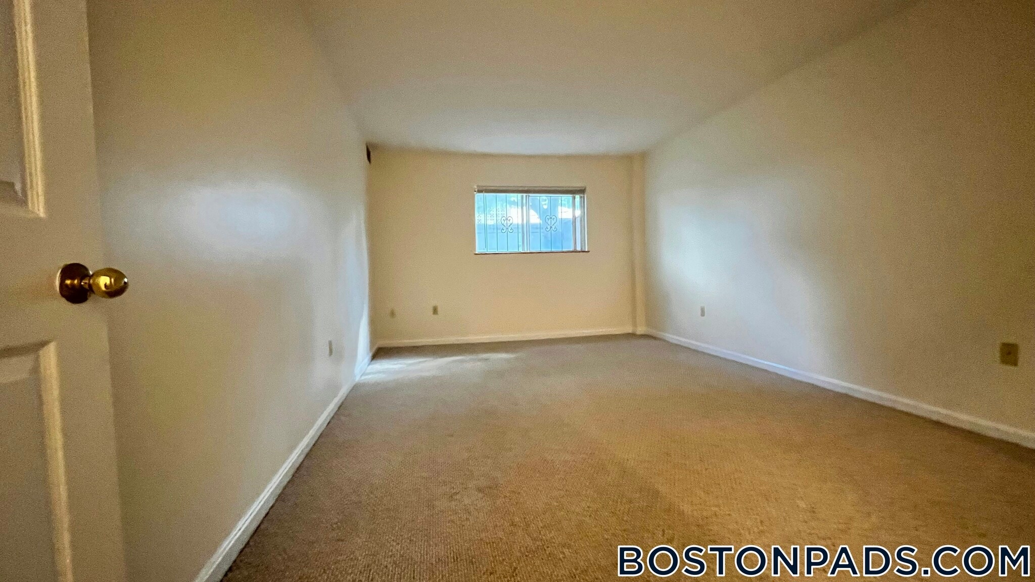 Building Photo - 345 Franklin St