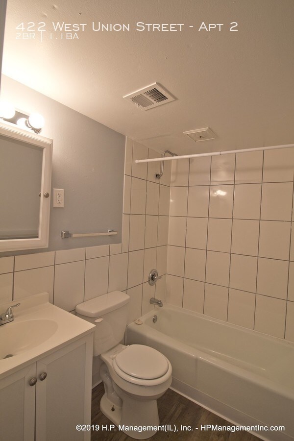 Building Photo - Woodcrest Two Bedroom First Floor