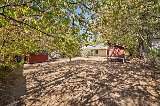 Building Photo - 6709 Tampa Cove