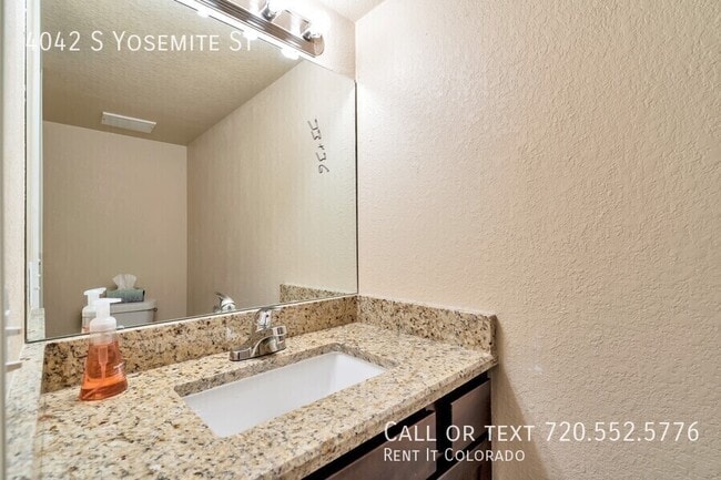 Building Photo - 4042 S Yosemite St
