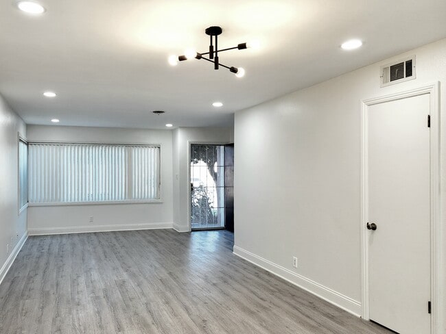 Building Photo - 4804 Del Amo Blvd