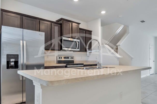 Building Photo - 8348 Asteroid St