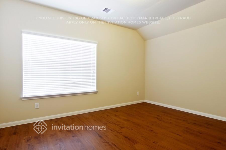 Building Photo - 18711 N Lyford Dr