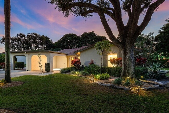 Building Photo - 5944 Forest Grove Dr