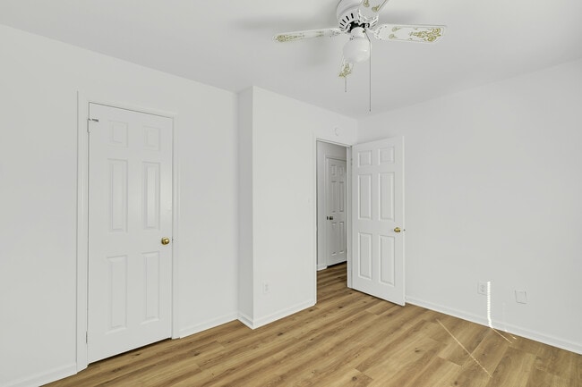 Building Photo - 106 Harris Creek Rd