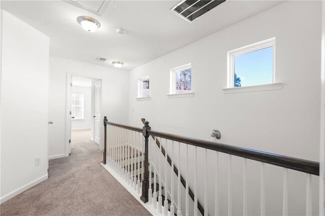 Building Photo - 2212 Triple Crown Ln