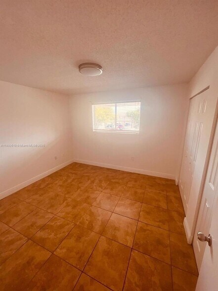 Building Photo - 7785 W 30th Ct