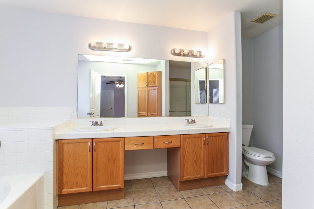 Building Photo - 7712 Sparrowgate Ave