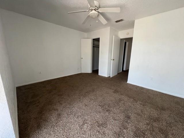 Building Photo - 5401 Laguna Dr