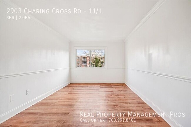 Building Photo - 2903 Charing Cross Rd