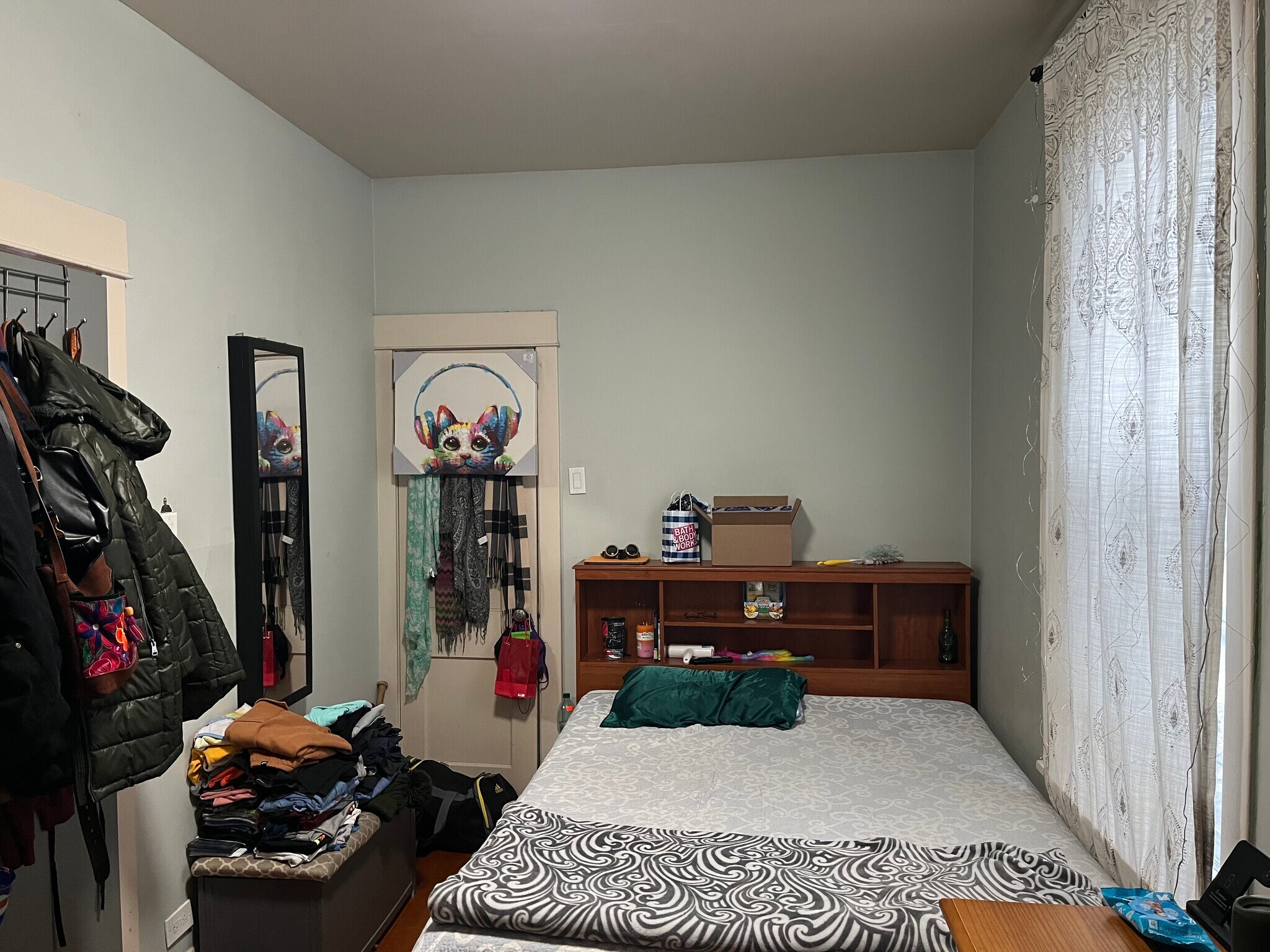 bedroom 1 - 3631 N Kimball Ave