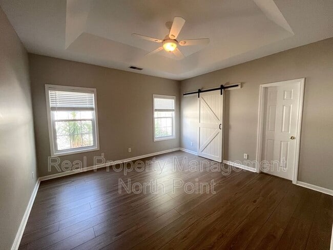 Building Photo - 155 Weatherstone Dr