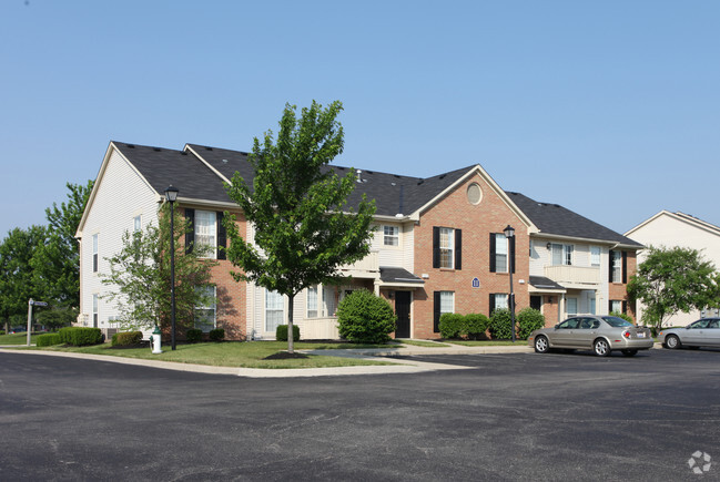 Building Photo - 160 - TUTTLE PARKE AT THE CROSSING