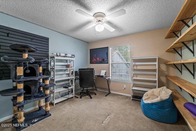 Building Photo - 9545 Glenn Abbey Way
