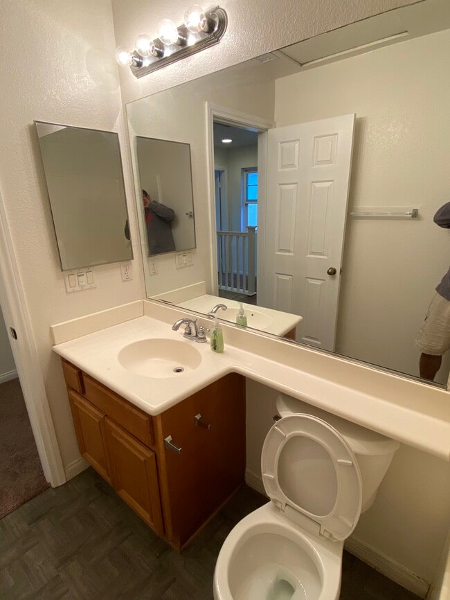 Building Photo - 1648 Rigel St