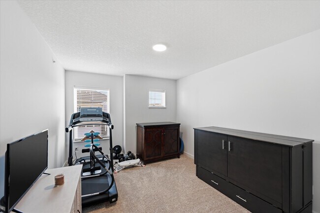 Building Photo - 14933 Archdale Ln