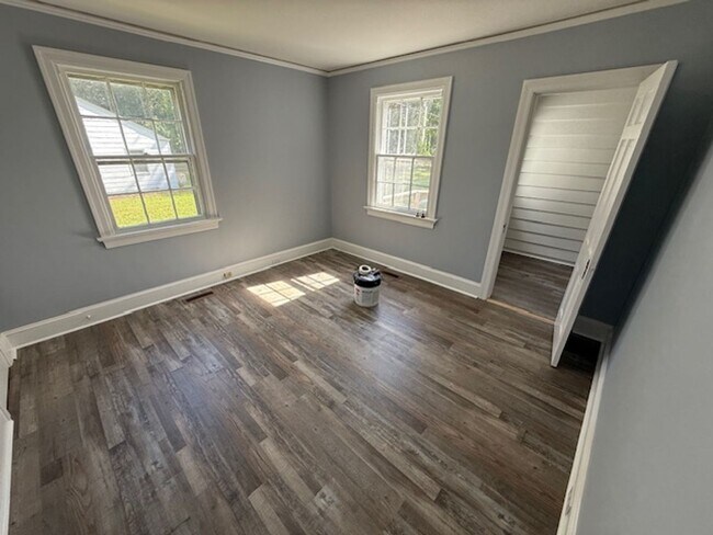 Building Photo - 809 Rose St