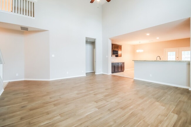 Building Photo - 16831 Marlin Spike Way