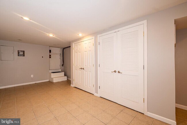 Building Photo - 2639 Boone St