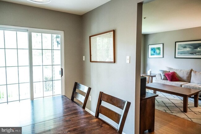 Building Photo - 1106 Cherry Wood Ct
