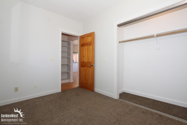 Building Photo - Beautiful 2Bdm 1.5Ba Home in the Heart of Los Angeles