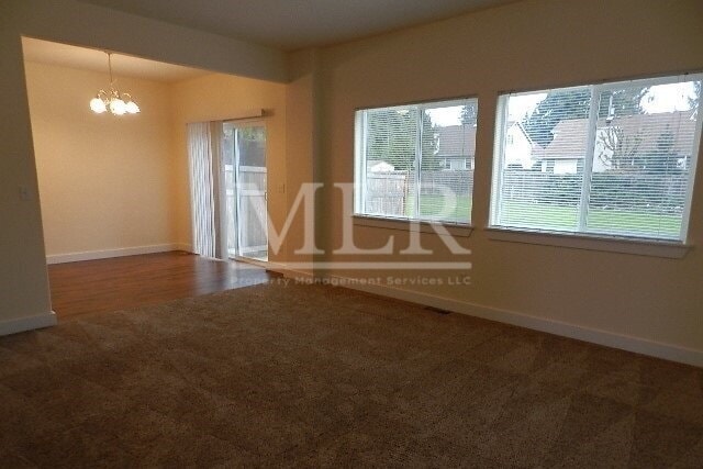 Building Photo - Cirque Dr W 8013-