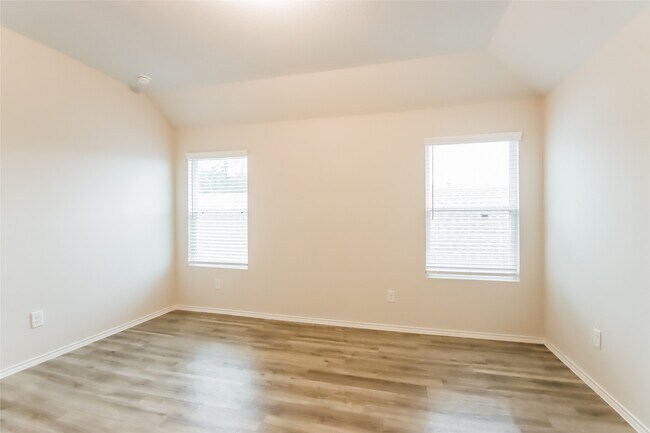 Building Photo - 7606 Merrylands Dr