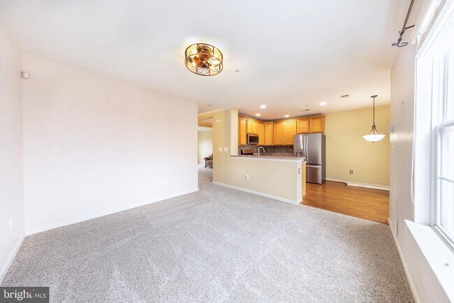 Building Photo - 1605 Potomac Greens Dr