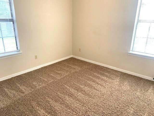 Building Photo - 1825 Hunters Path