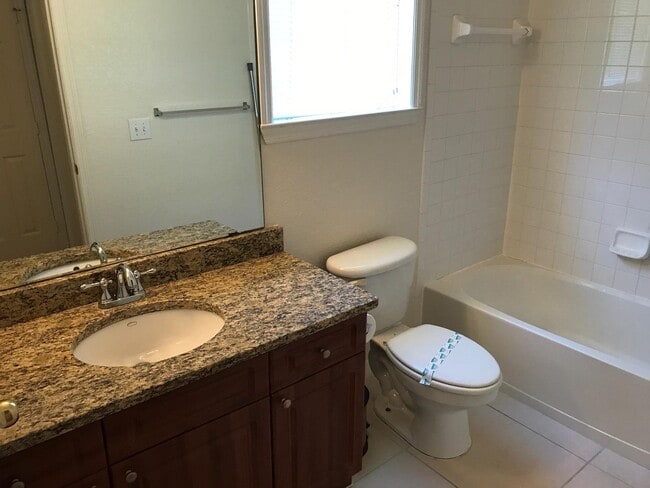 Building Photo - 3567 Conroy Rd