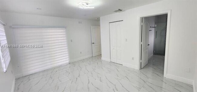 Building Photo - 11243 SW 245th St