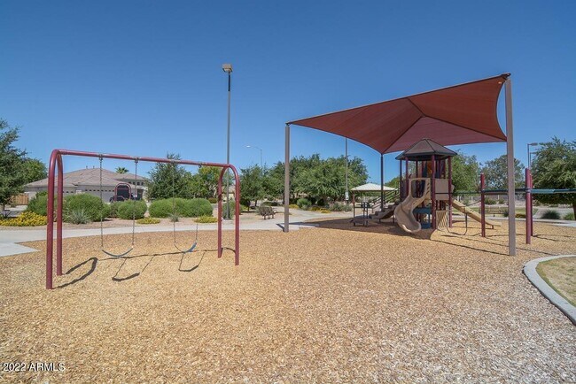 Building Photo - 7720 W Foothill Dr