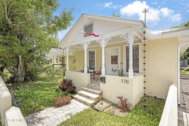 Building Photo - 170 Twine St
