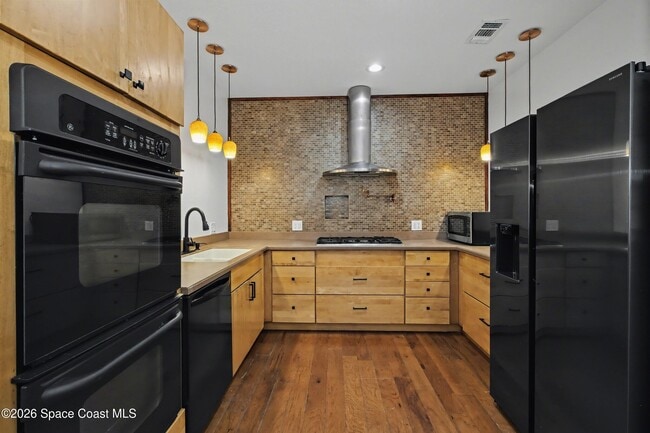 Building Photo - 4005 Jake Ave