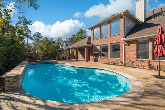 Building Photo - 63 W Artist Grove Pl