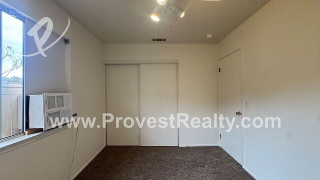 Building Photo - 8821 Joshua St