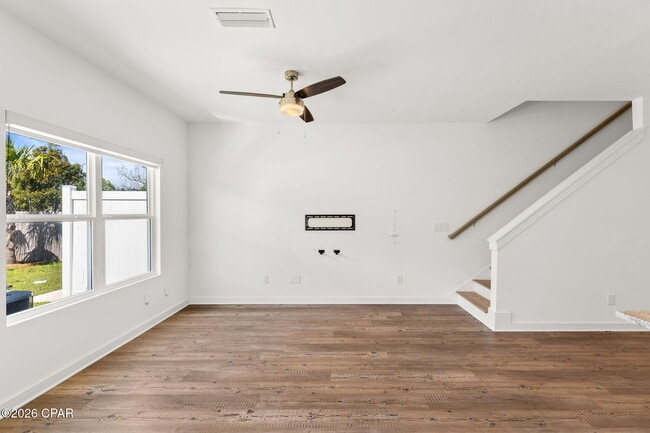 Building Photo - 409 N Gay Ave