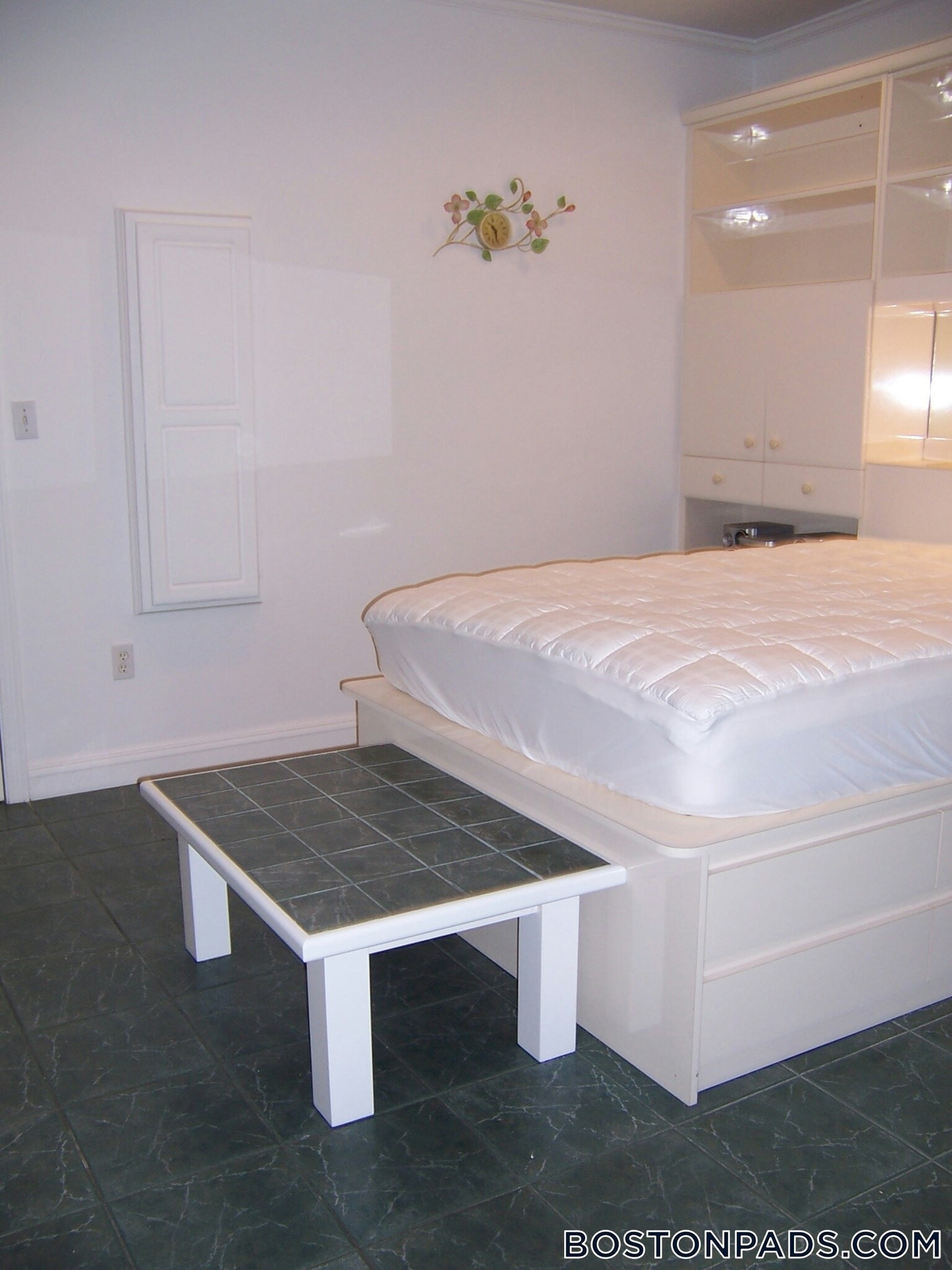 Building Photo - 79 Harvey St