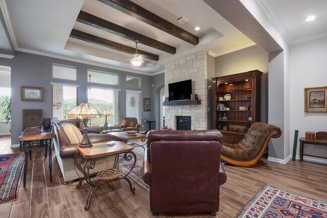 Building Photo - 22028 Cross Timbers Bnd