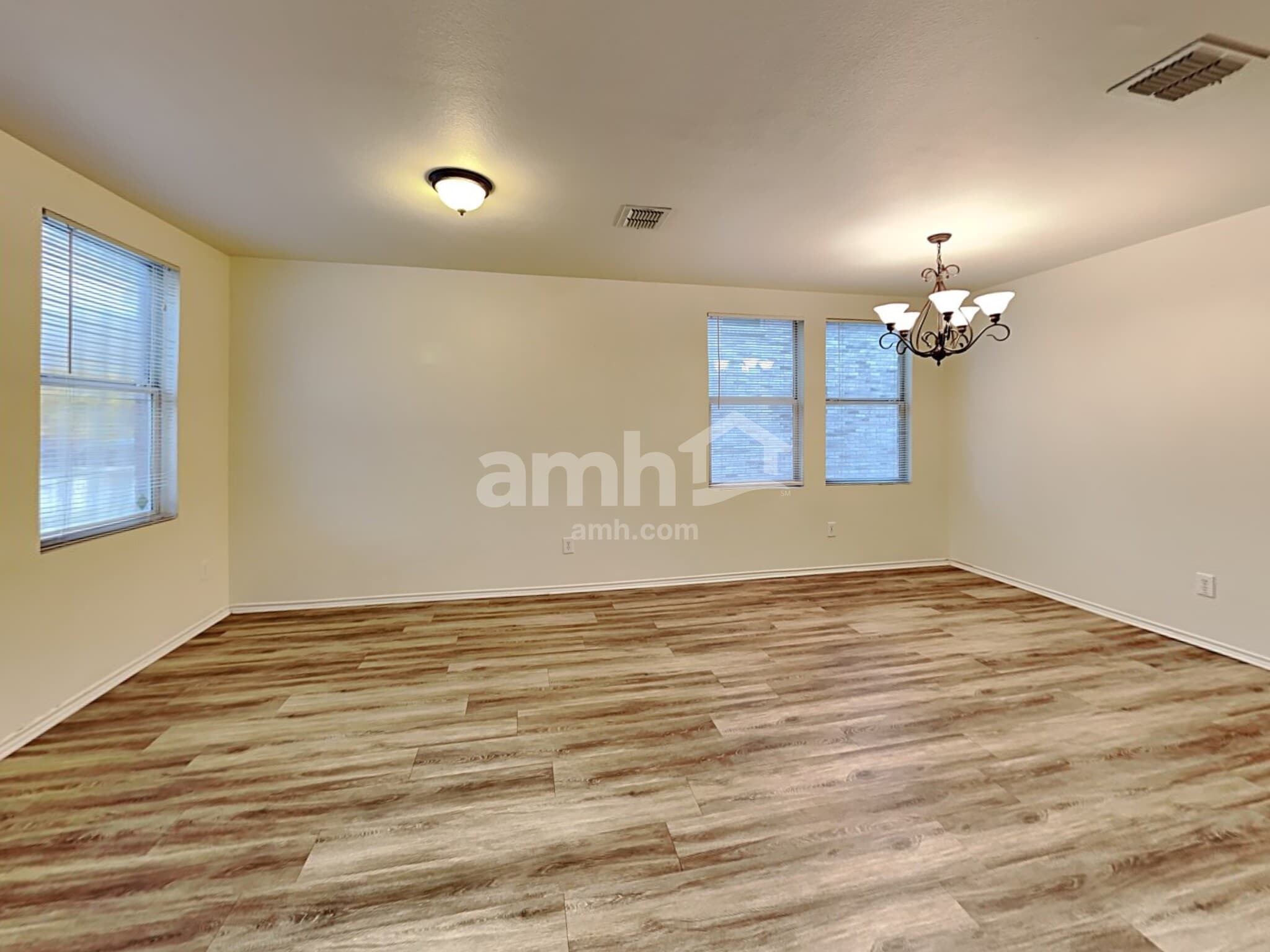 Building Photo - 12657 Drexel St