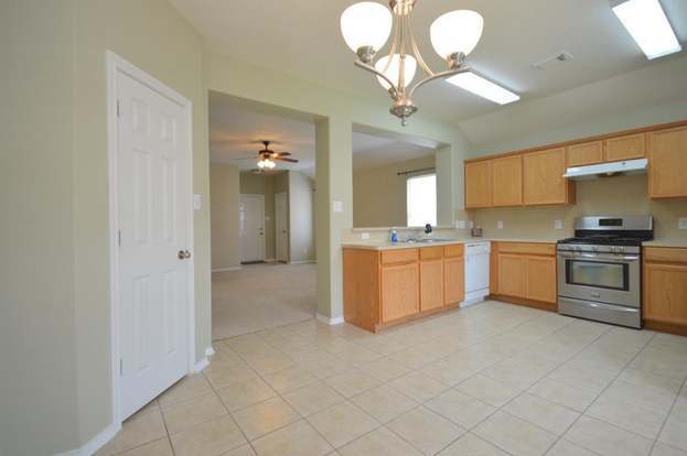 Building Photo - 8707 Farm Ridge Ln