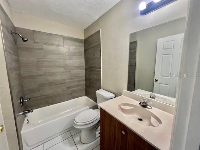 Building Photo - 2342 Queenswood Cir