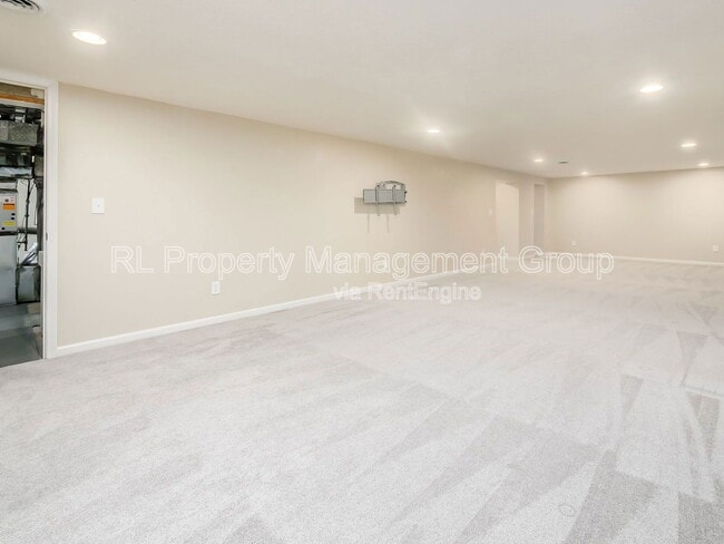 Building Photo - 2517 Minerva Lake Rd
