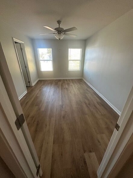 Building Photo - 3574 Saratoga Cir