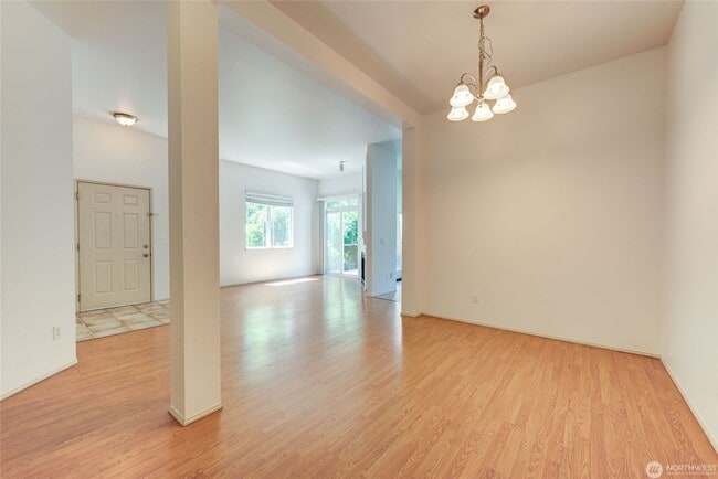 Building Photo - 4439 248th Ln SE