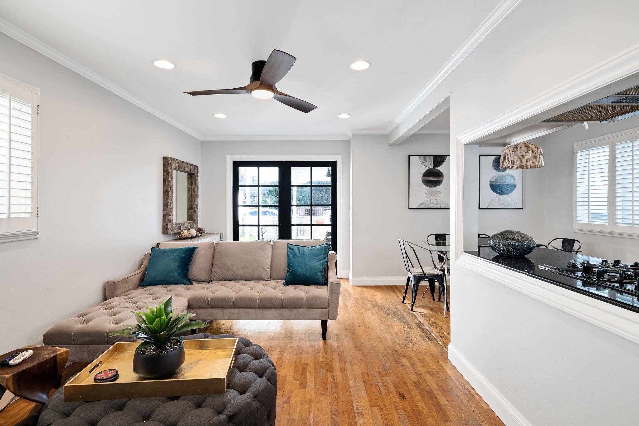 Building Photo - 1221 10th St