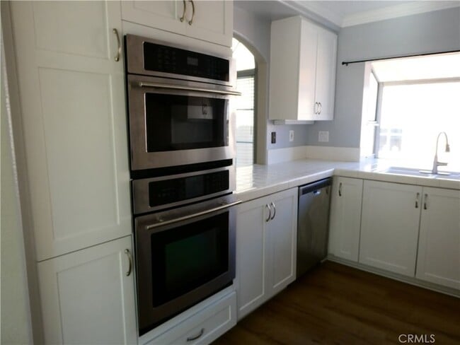 Building Photo - 57 Via Falerno