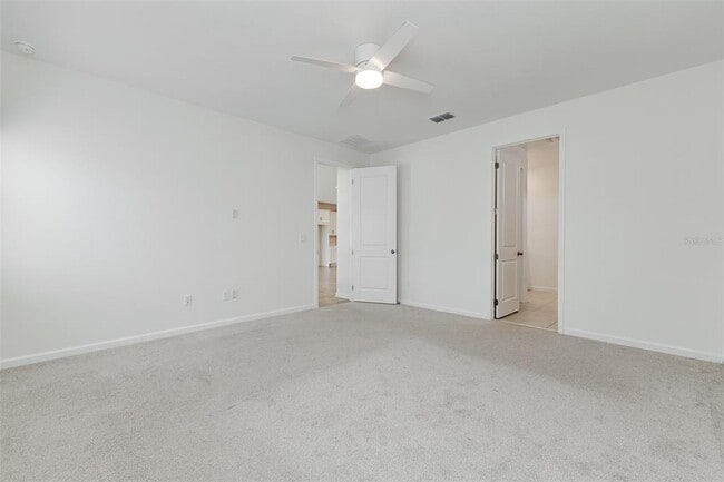 Building Photo - 7910 Waterfield Ave