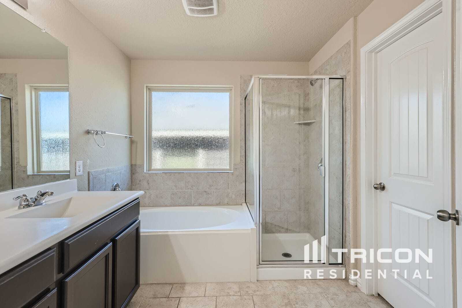 Building Photo - 9731 Marbach Crest