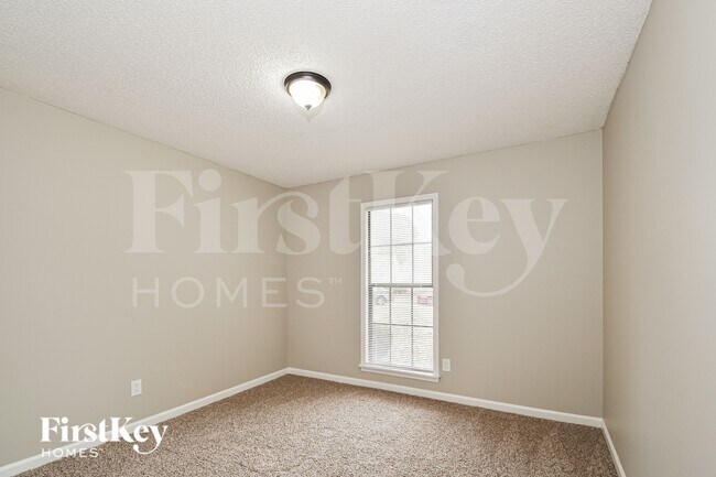 Building Photo - 4582 Fawn Hollow Cove